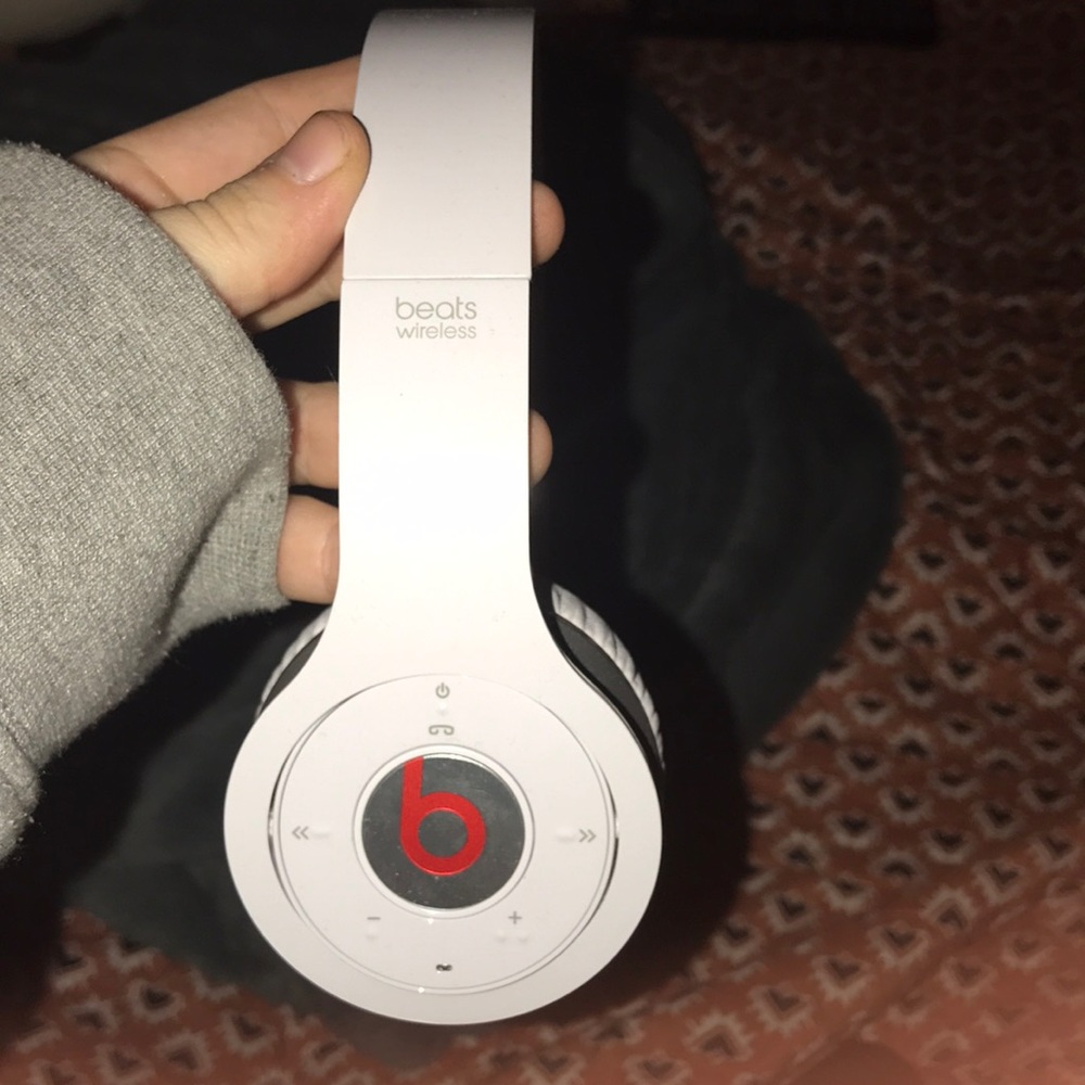 Beats by dr. dre headphones